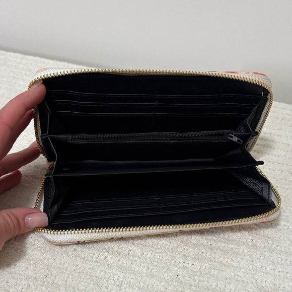 Bohemian First Nations Dreamcatcher Women's Wallet - Picture 5 of 5